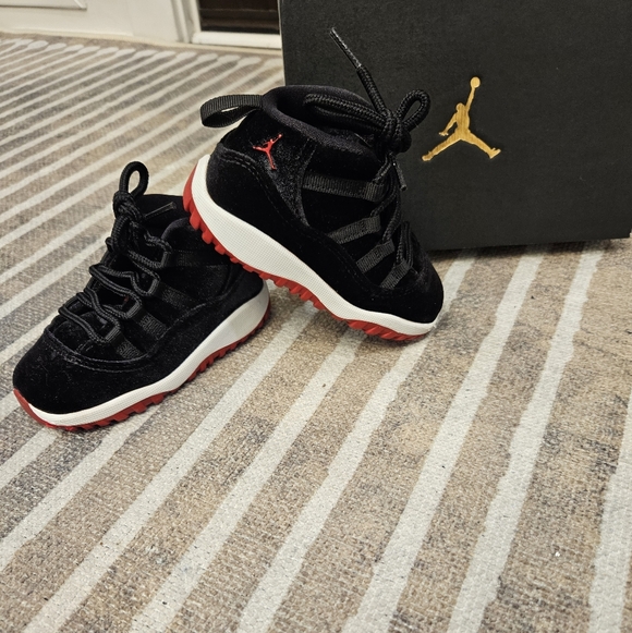 Jordan Other - Air Jordan 11 Retro "Bred Velvet" - Size 7C
